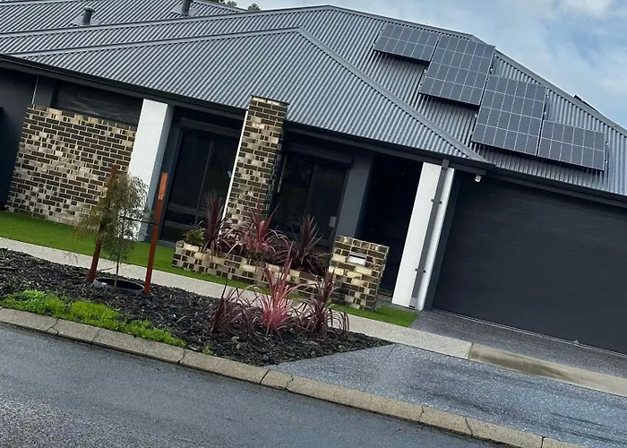 Luxe Cosy Room In Beechboro